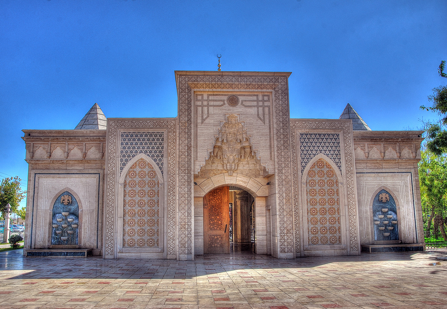 Şehitlerin Aziz Hatıraları Yaşatılıyor