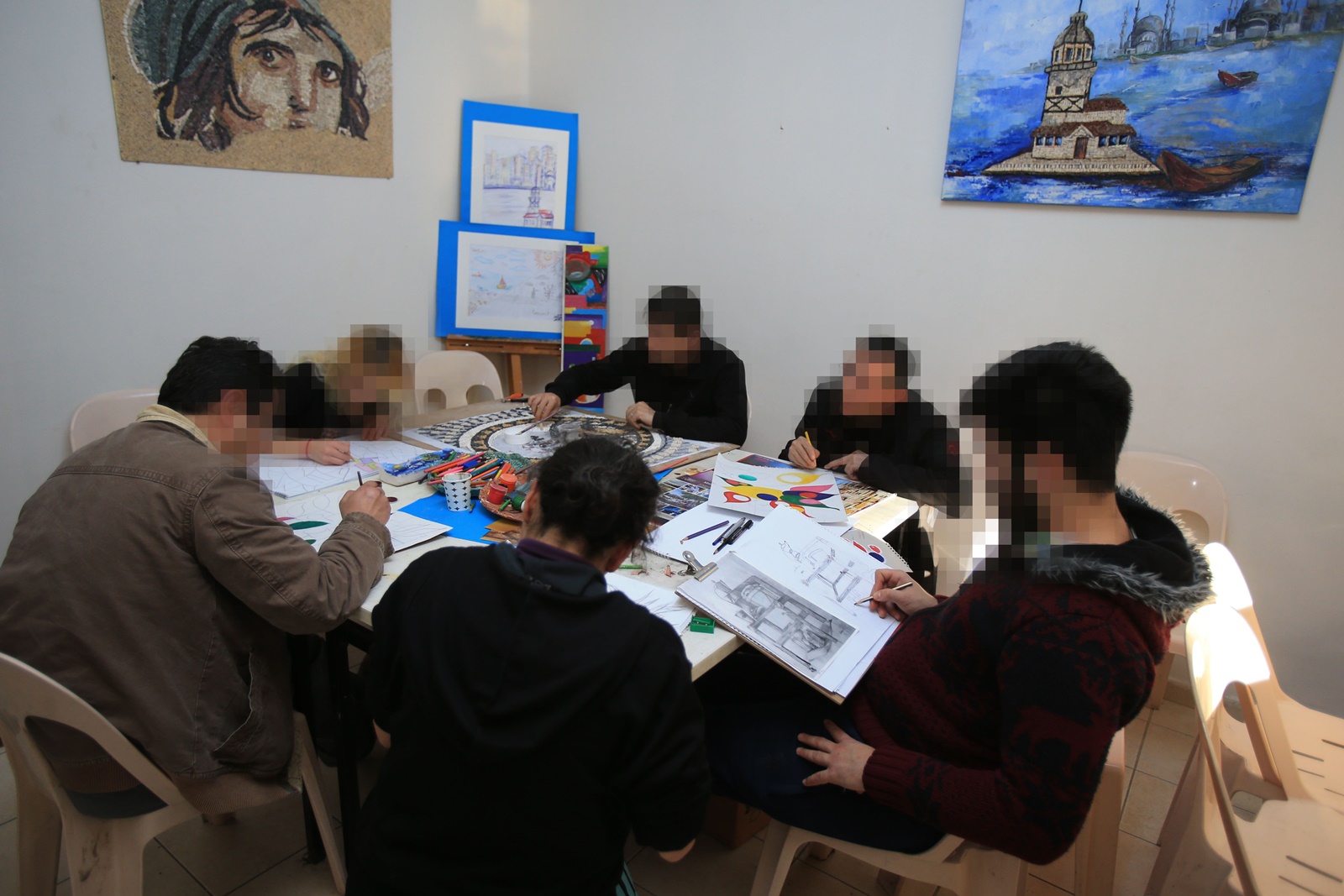 Yeni Hayata Adım Atıyorlar