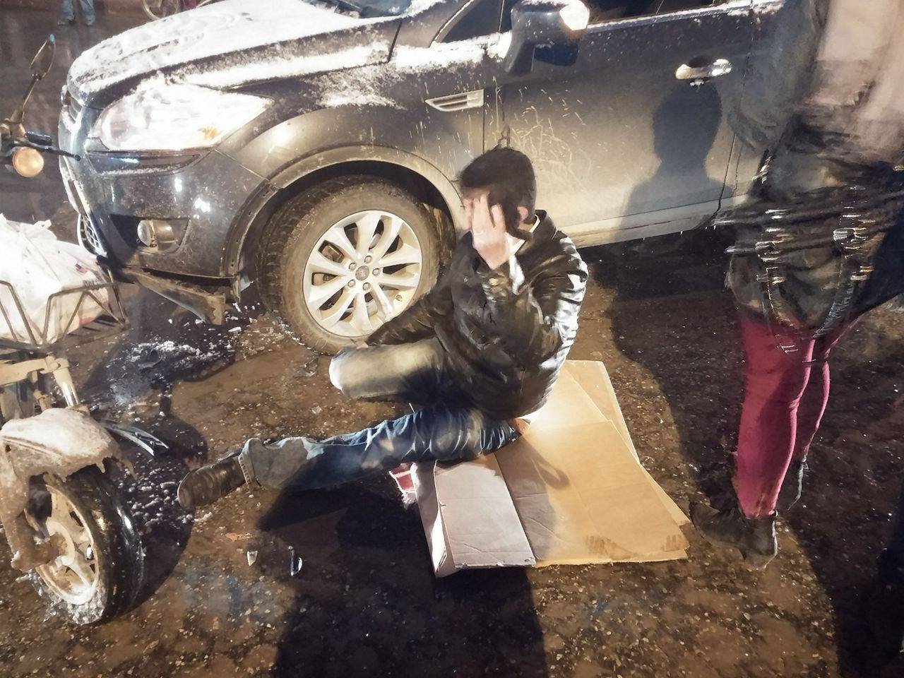 Jip ile Çarpışan Şarjlı Bisikletin Sürücüsü Yaralandı