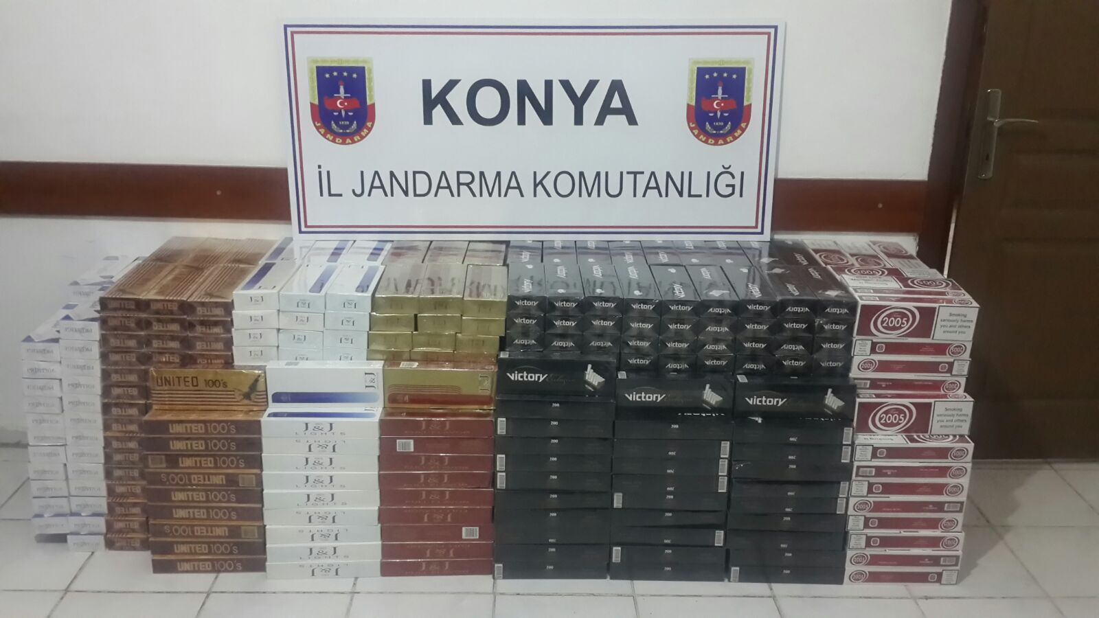 JANDARMA EREĞLİ DE 7500 PAKET KAÇAK SİGARA ELE GEÇİRDİ