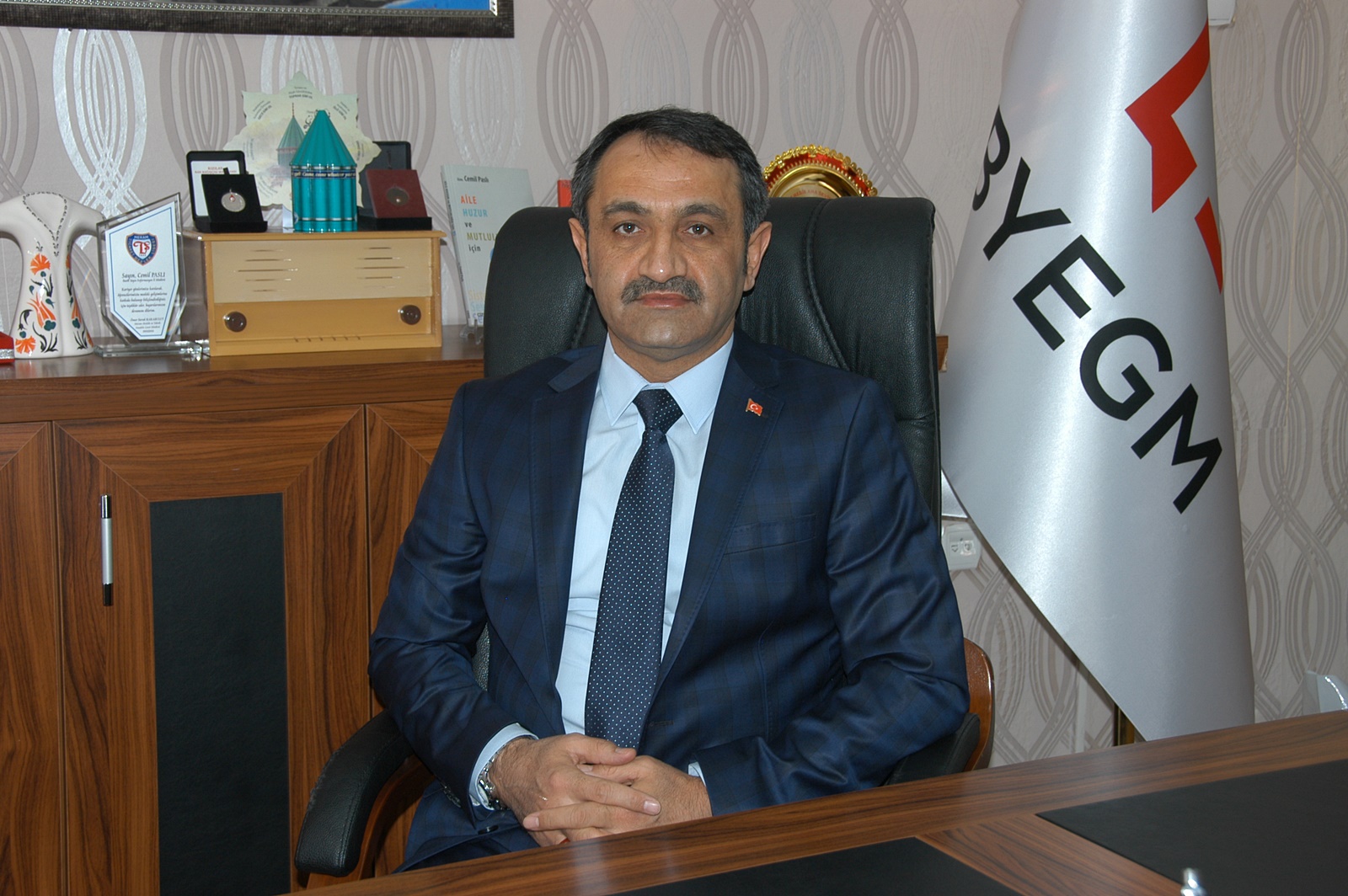 Paslı’dan Kınama