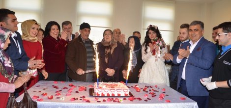 40 YILLIK ÇİFTLER NİKAH ŞAHİDİ