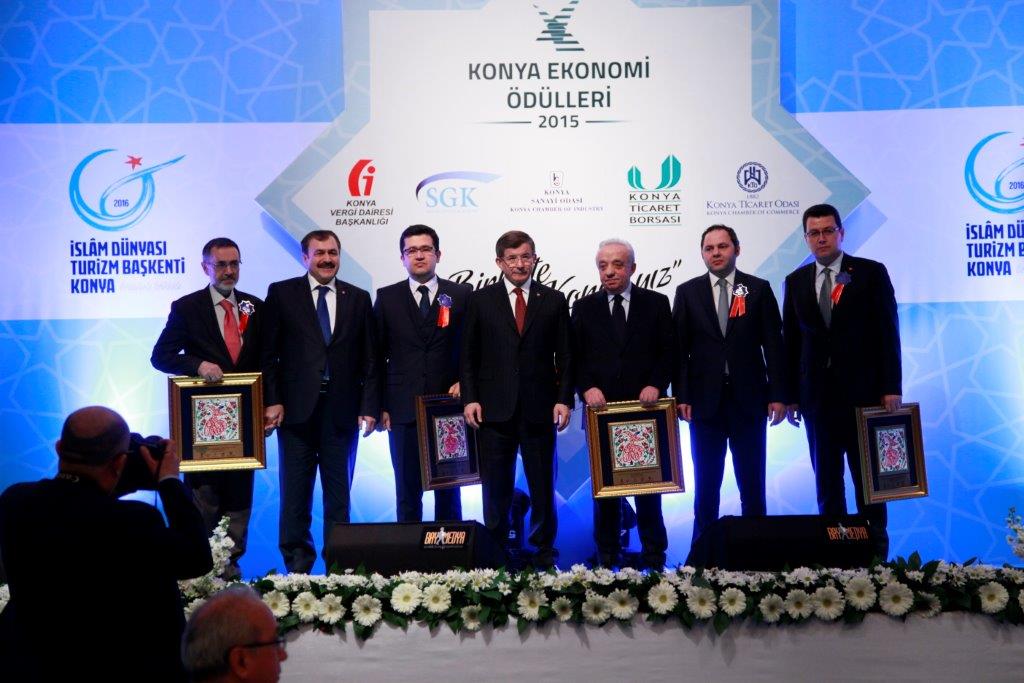 Konya Ekonomi-2015 Ödülleri sahiplerini buldu;