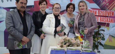 MERAL OPRUKÇU”SÜRGÜN” İSİMLİ KİTABINI TANITTI