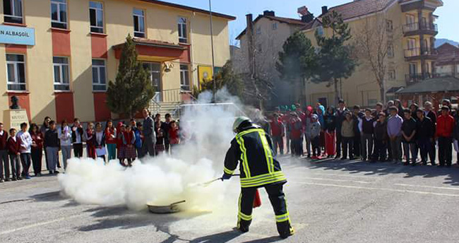 Konya’da Yangın Tatbikatı Gerçeğini Aratmadı