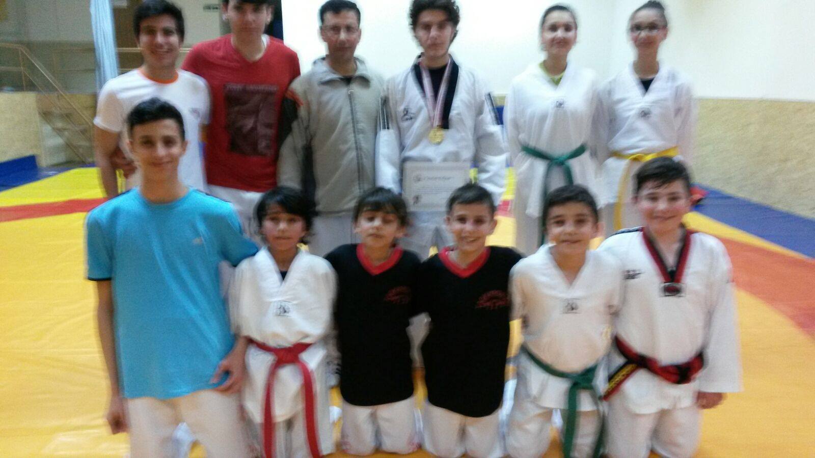 Fen Lisesi Öğrencisi Taekwondo’da Konya 2.si Oldu