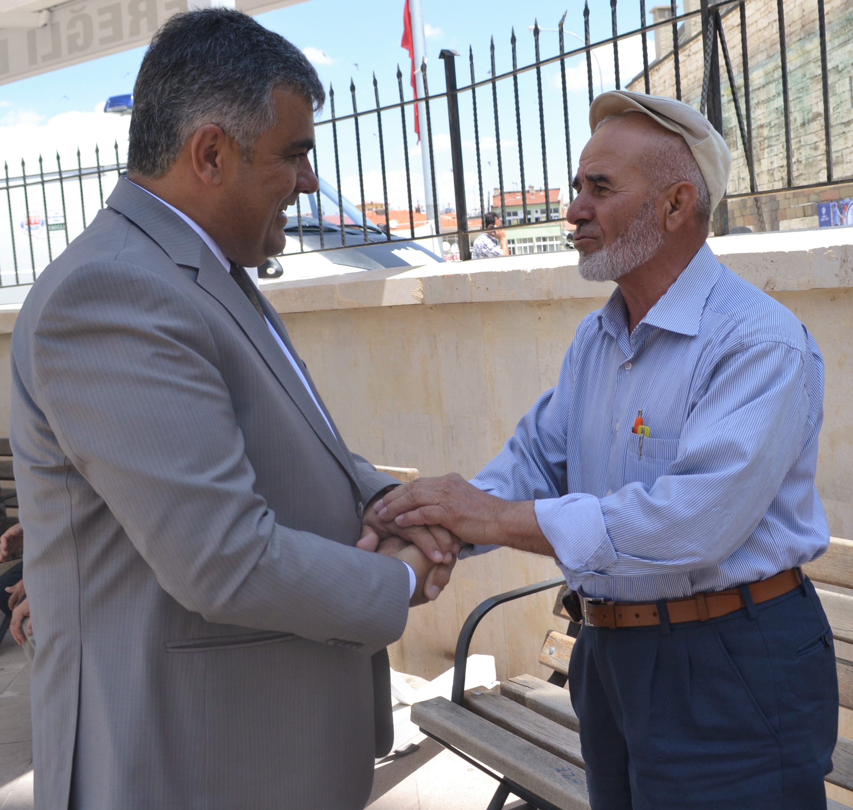 Başkan Özgüven'den Yaşlılar Haftası Mesajı