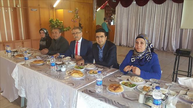 AK Parti Mahalle Temsilcileri İle Bir Araya Geldi