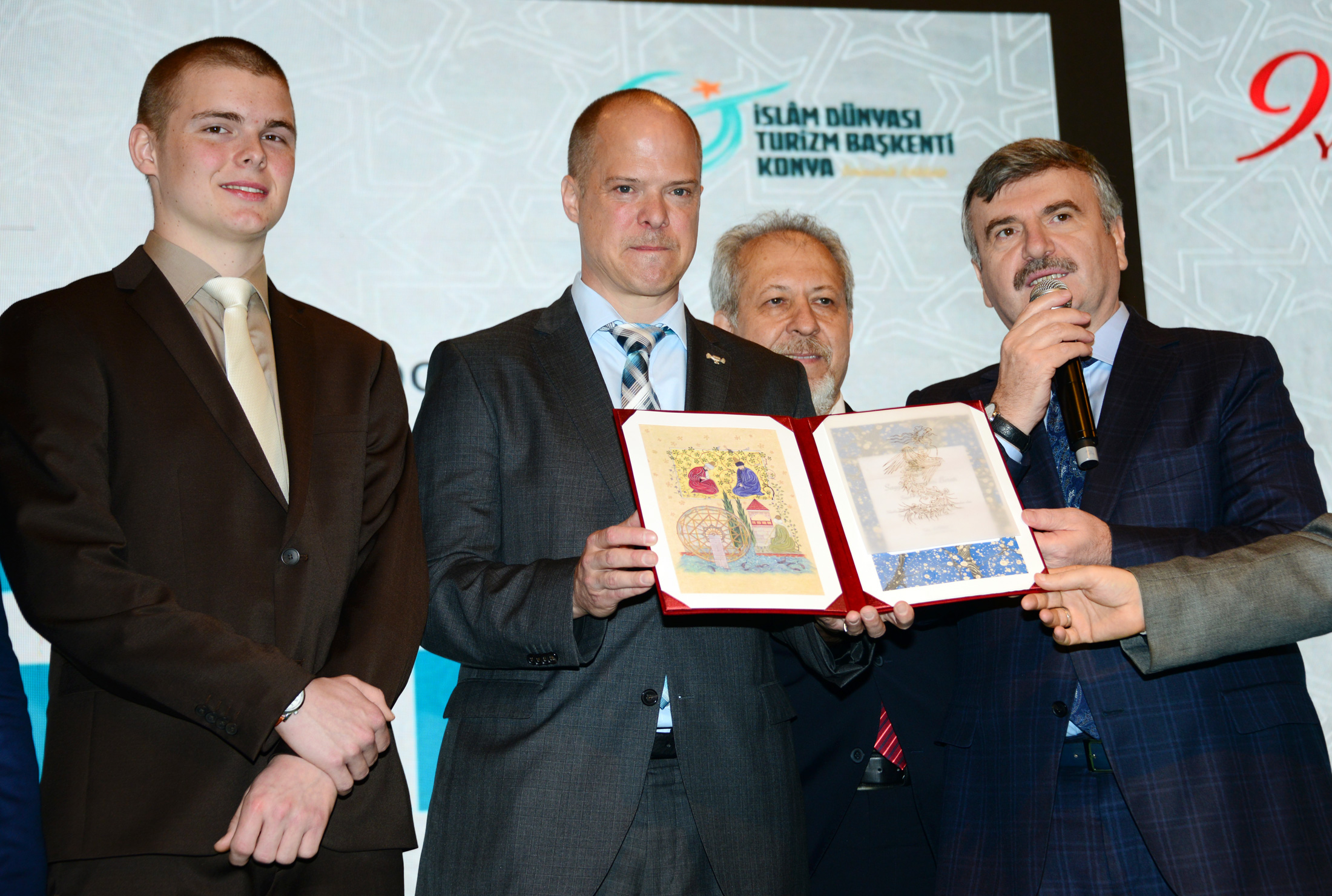 Selçuklular ve Haçlılar Sempozyumu Başladı