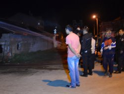 Ahır yandı, 9 koyun telef oldu