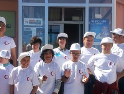 Özel öğrencilerden 23 Nisan Kutlaması