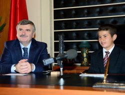 Başkan Akyürek Makamı Çocuklara Devretti