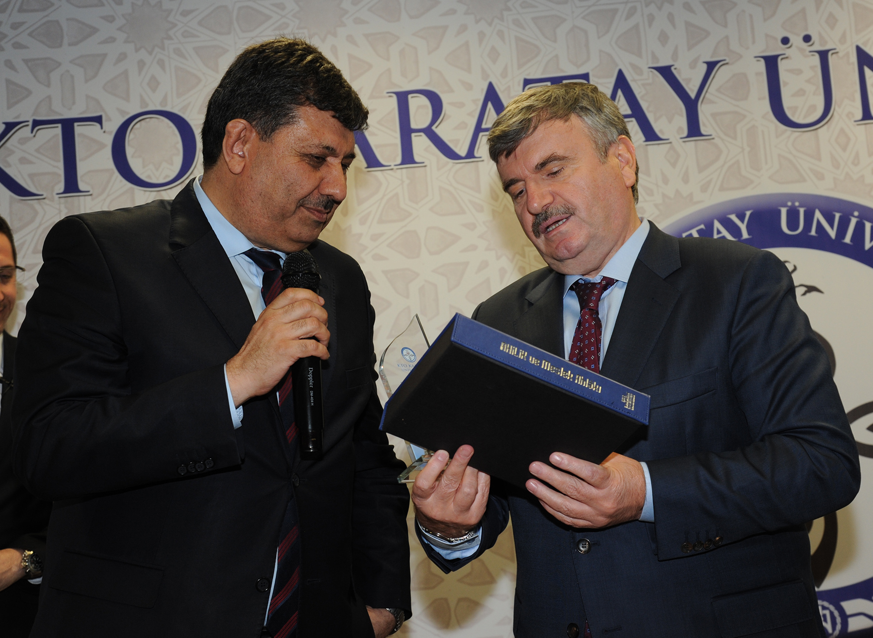 Başkan Akyürek Hukuk Fakültesi Öğrencileriyle Buluştu