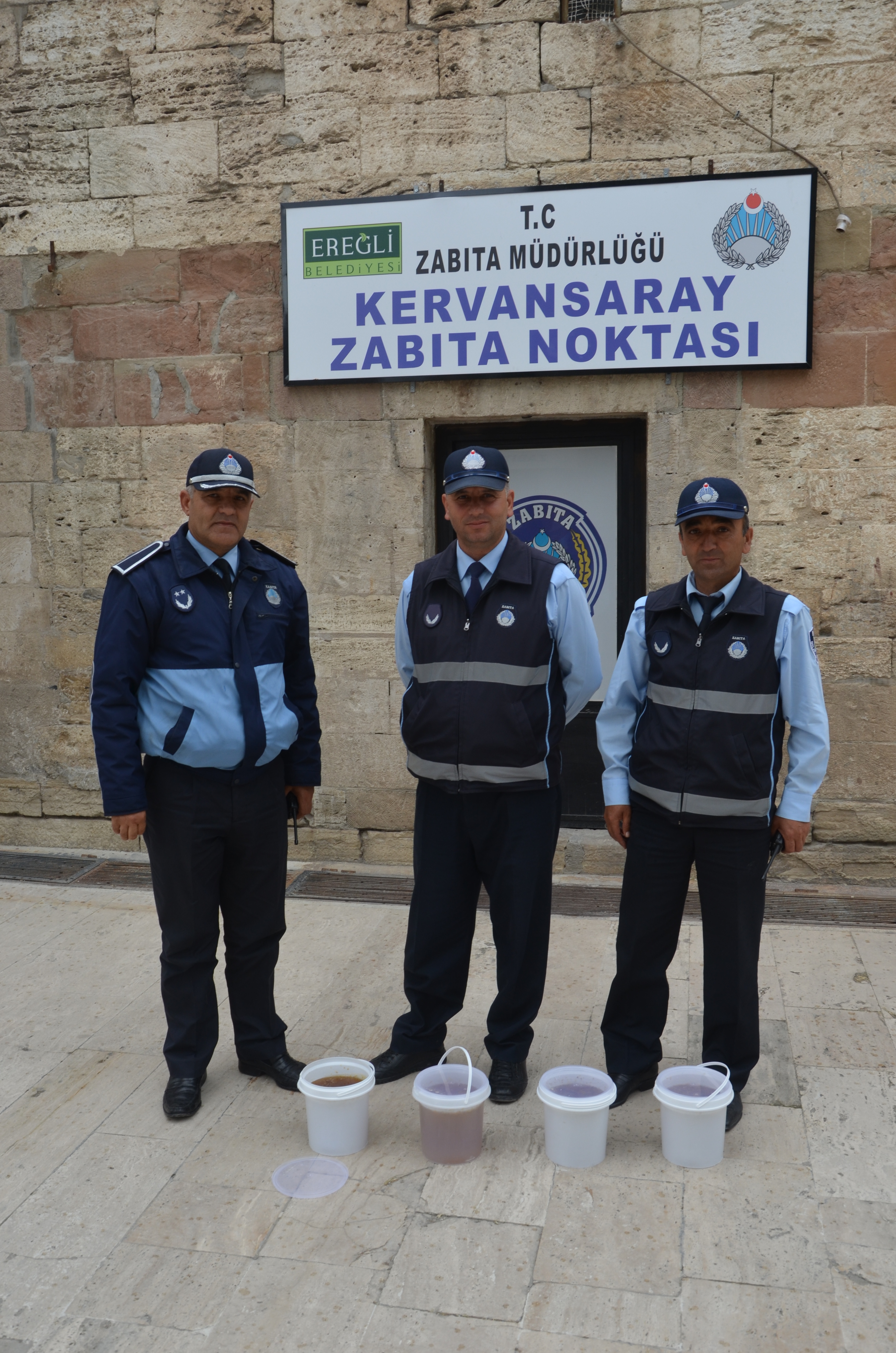 Zabıta'dan Kaçak Bal Operasyonu