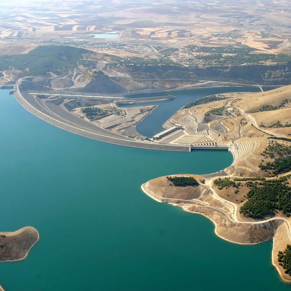 Atatürk Barajı’ndan Ülke Ekonomisine Büyük Katkı