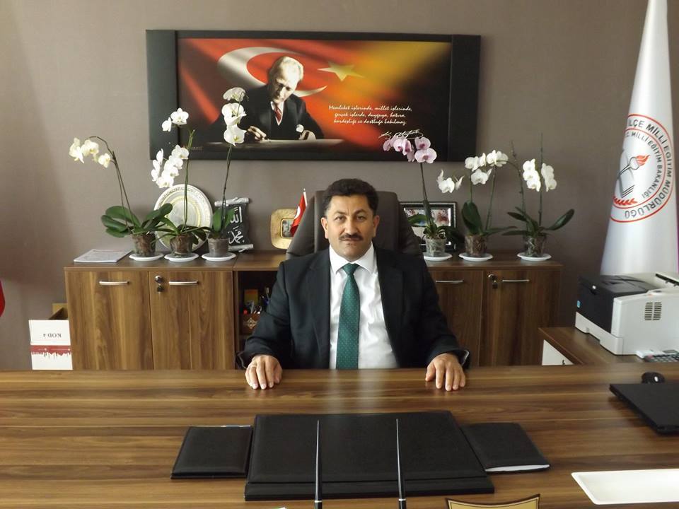 Millî Eğitim Müdürümüz İradetGENÇ’in 19 Mayıs Atatürk’ü Anma, Gençlik ve Spor Bayramı Mesajı