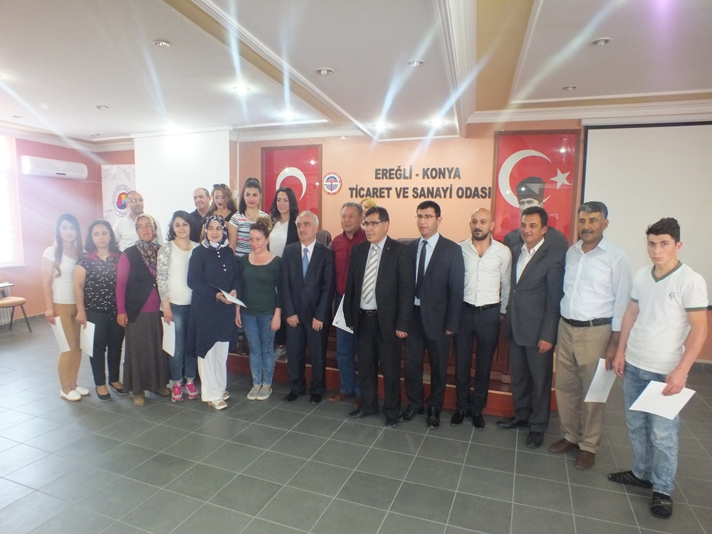KOSGEB  Kursiyerlerine  sertifikaları   verildi