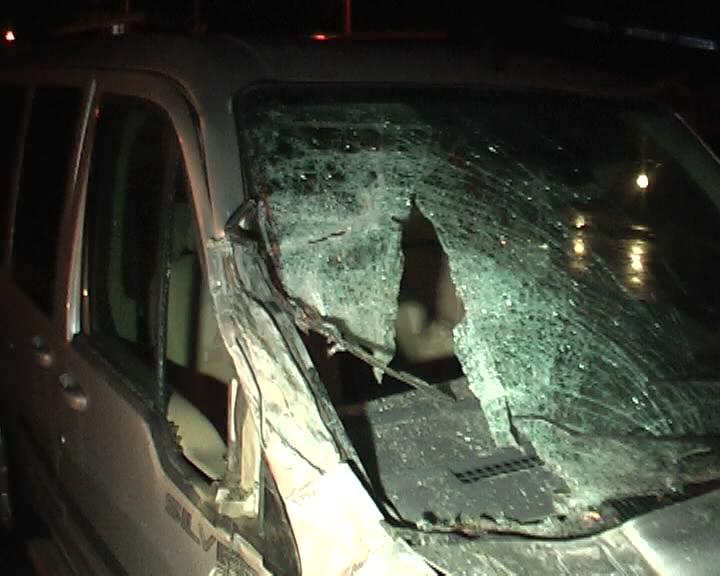 Hafif Ticari Araç Kamyonet’e Arkadan Çarptı 1 Yaralı