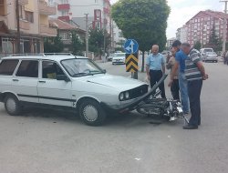 Uğur Mumcu Caddesinde Trafik Kazası 1 Yaralı