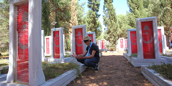 101 Yıl Sonra Dedesine Geldi