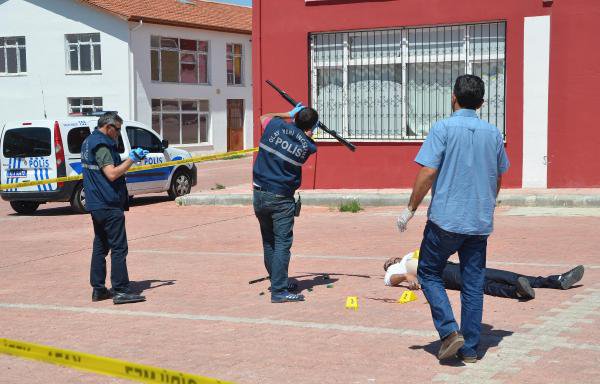 Gazinolar Bölgesinde Silahlar Konuştu 1 Yaralı