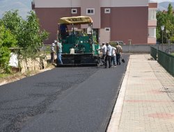 Asfaltlama Çalışmaları Başladı