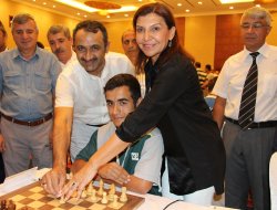 SATRANÇ AİLESİNDEN BİRLİK VE BERABERLİK MESAJI