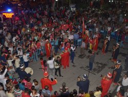 Mehteran Eşliğinde Nöbete Devam