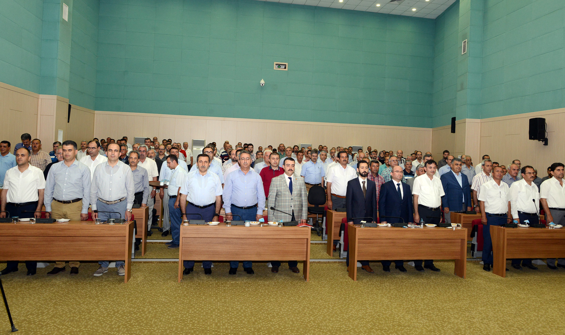 Büyükşehir Meclisi Darbe Girişimini Kınadı