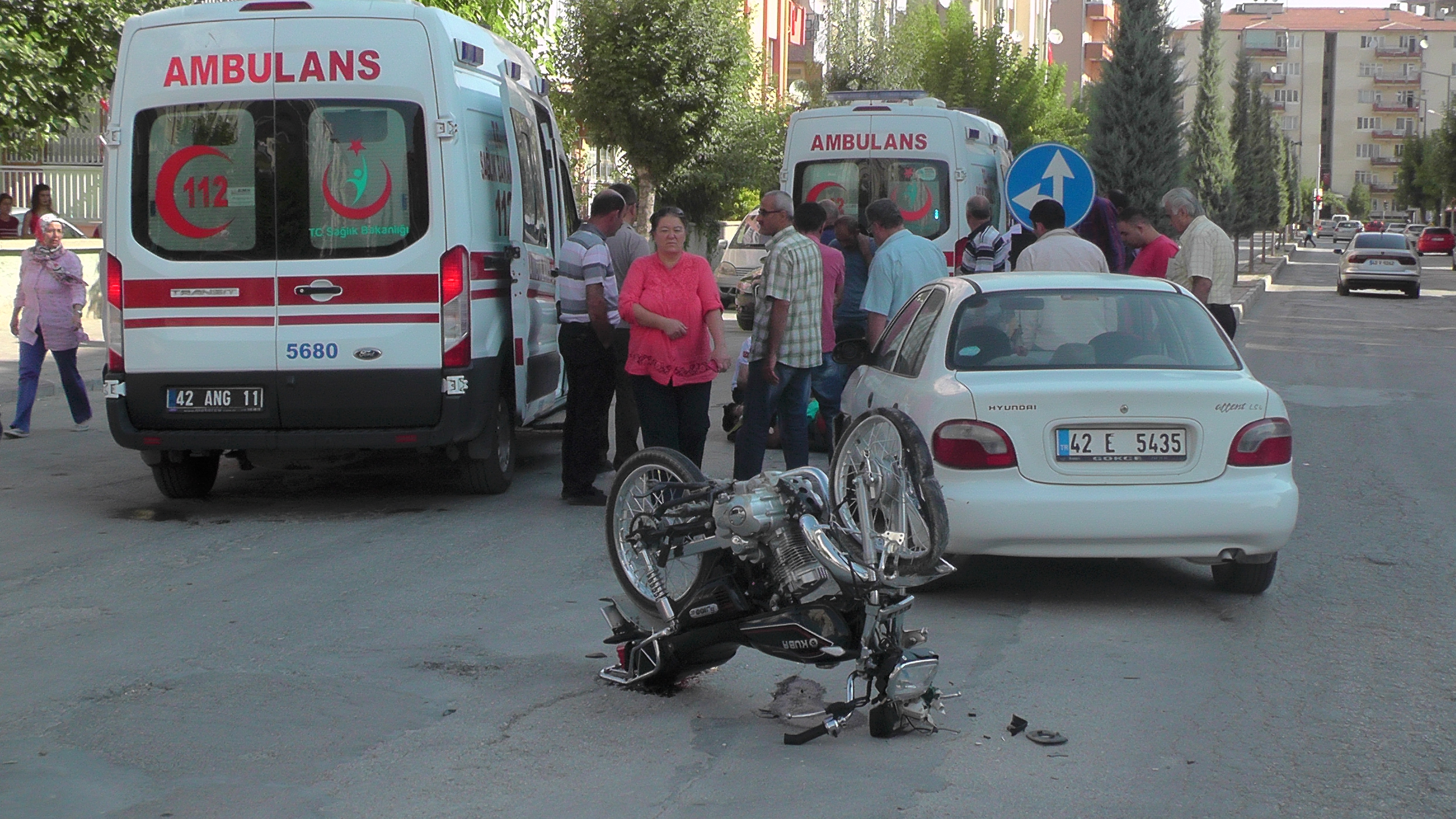 Üçgöz Mahallesinde Kaza:2 Yaralı