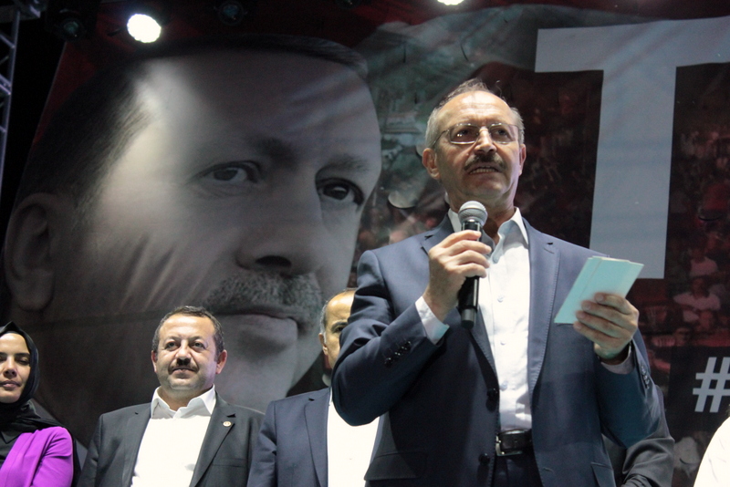 Diz Çökmedik,Asla Çökmeyeceğiz