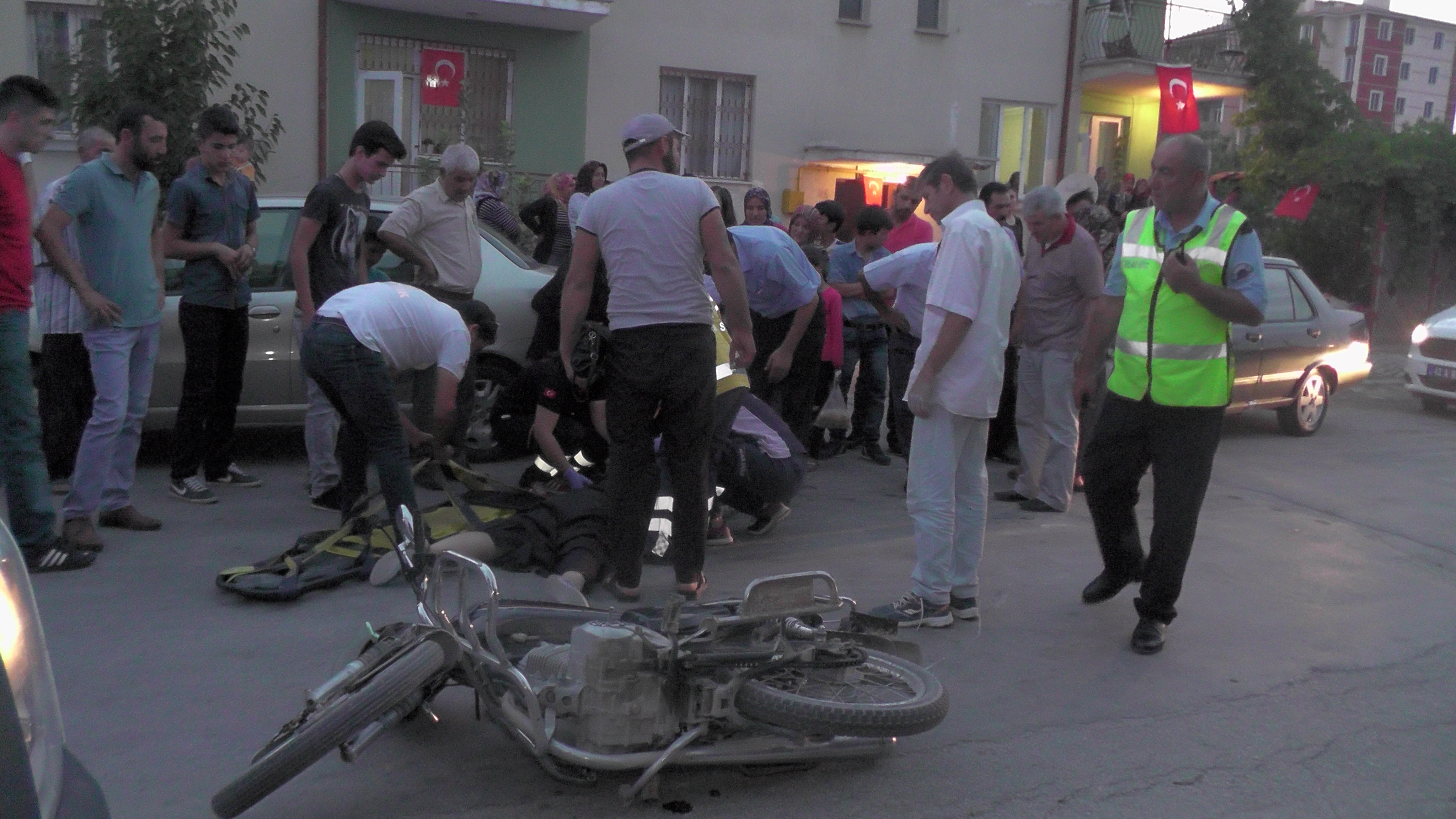 Şinasi Mahallesinde Trafik Kazası; 1 Yaralı