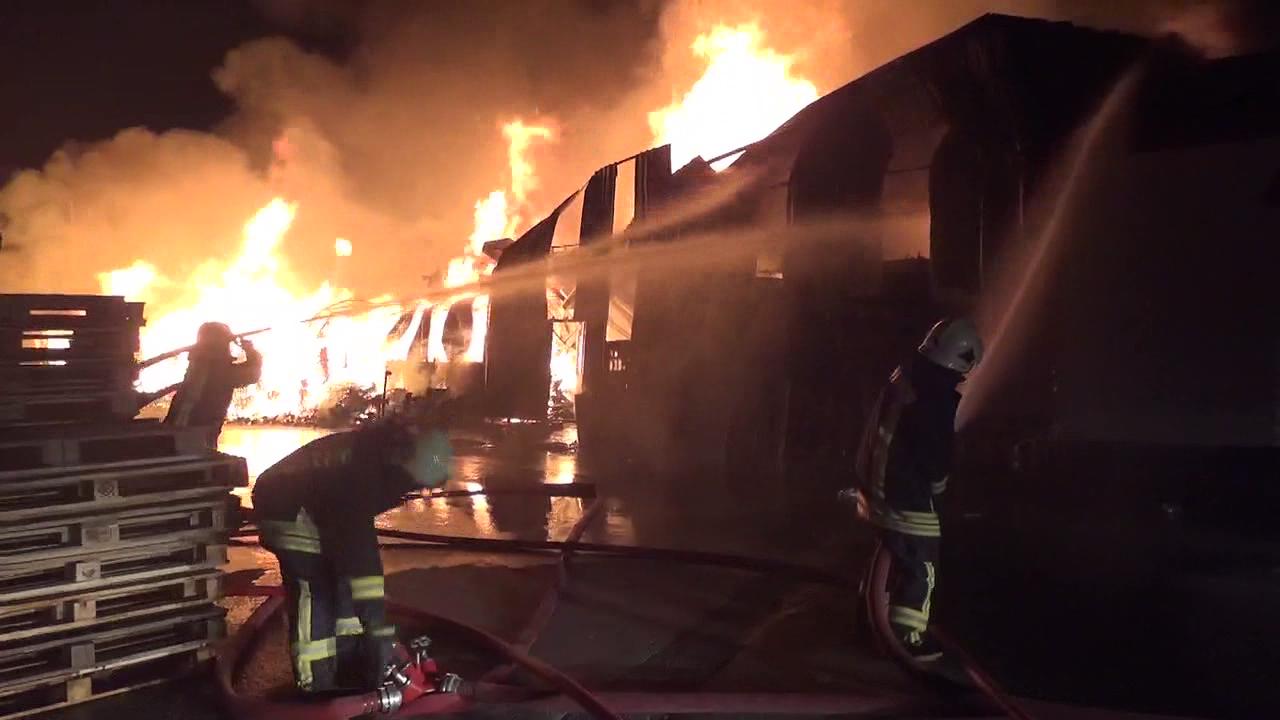 Konya’da palet fabrikasında büyük yangın