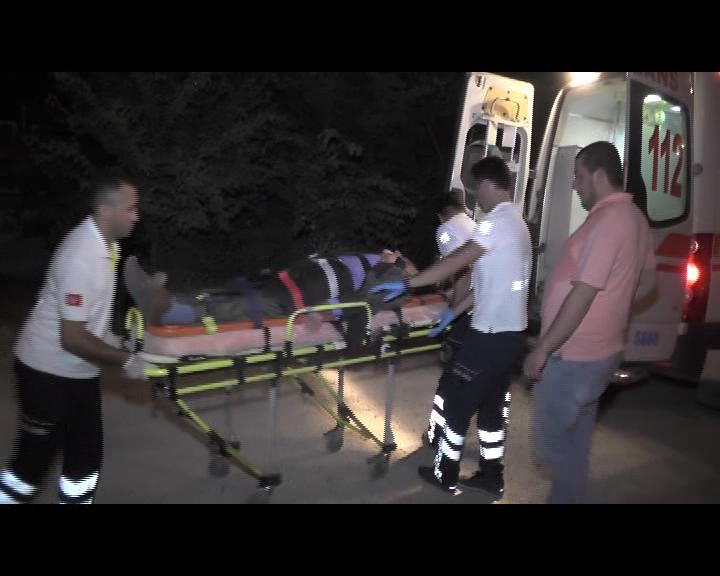 Otomobil, Kamyona Arkadan Çarptı: 1 Yaralı