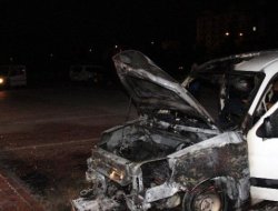 Bir Saat İçinde 7 Araçta Yangın Çıktı