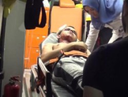 Suriyeli Genci Bıçaklayıp Telefonunu Gasp Ettiler