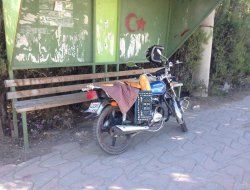 Motosiklet ile Üç tekerli şarjlı bisiklet çarpıştı: 2 yaralı