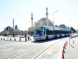 Konya’ya Yeni Gelen Üniversite Öğrencileri İçin 7 Günlük Ücretsiz Ulaşım Uygulaması Başladı