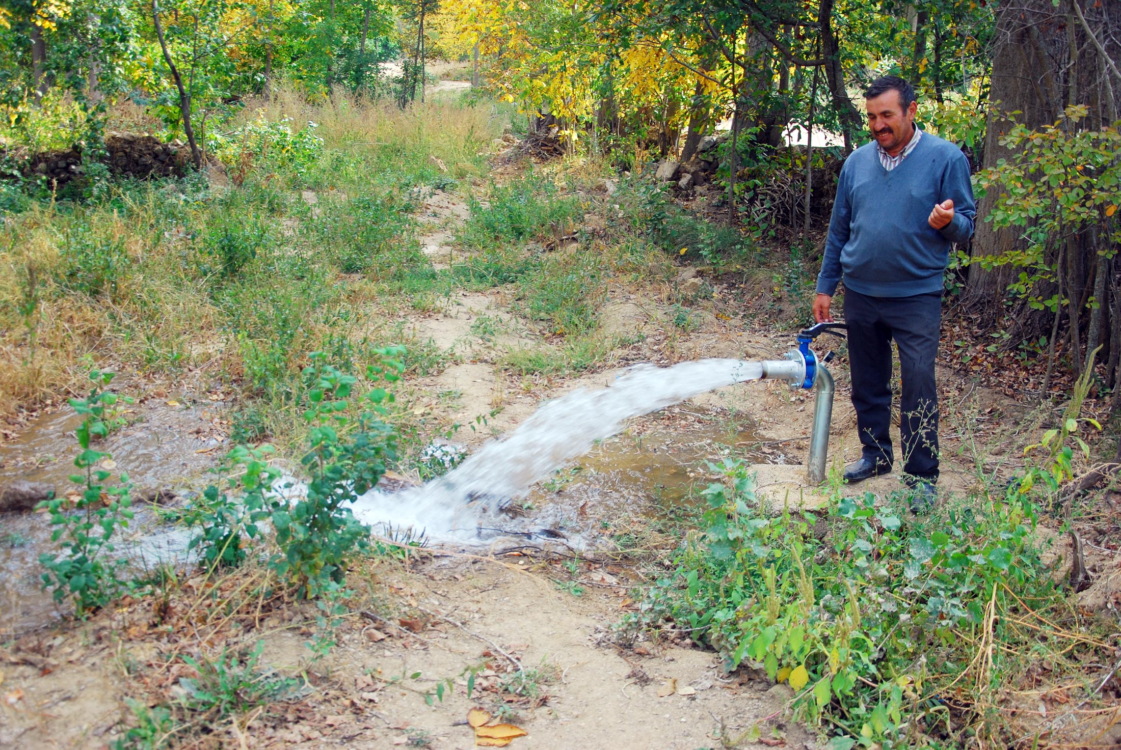 Hüyük’e 480 Dekarlık Damla Sulama Tesisi