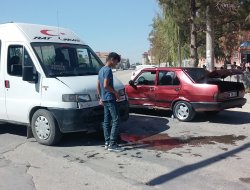 Kazım Karabekir Okulu Önünde Trafik Kazası