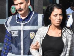 Teyzesinin Altın, Para ve Cep Telefonunu Gasp Ettirdi