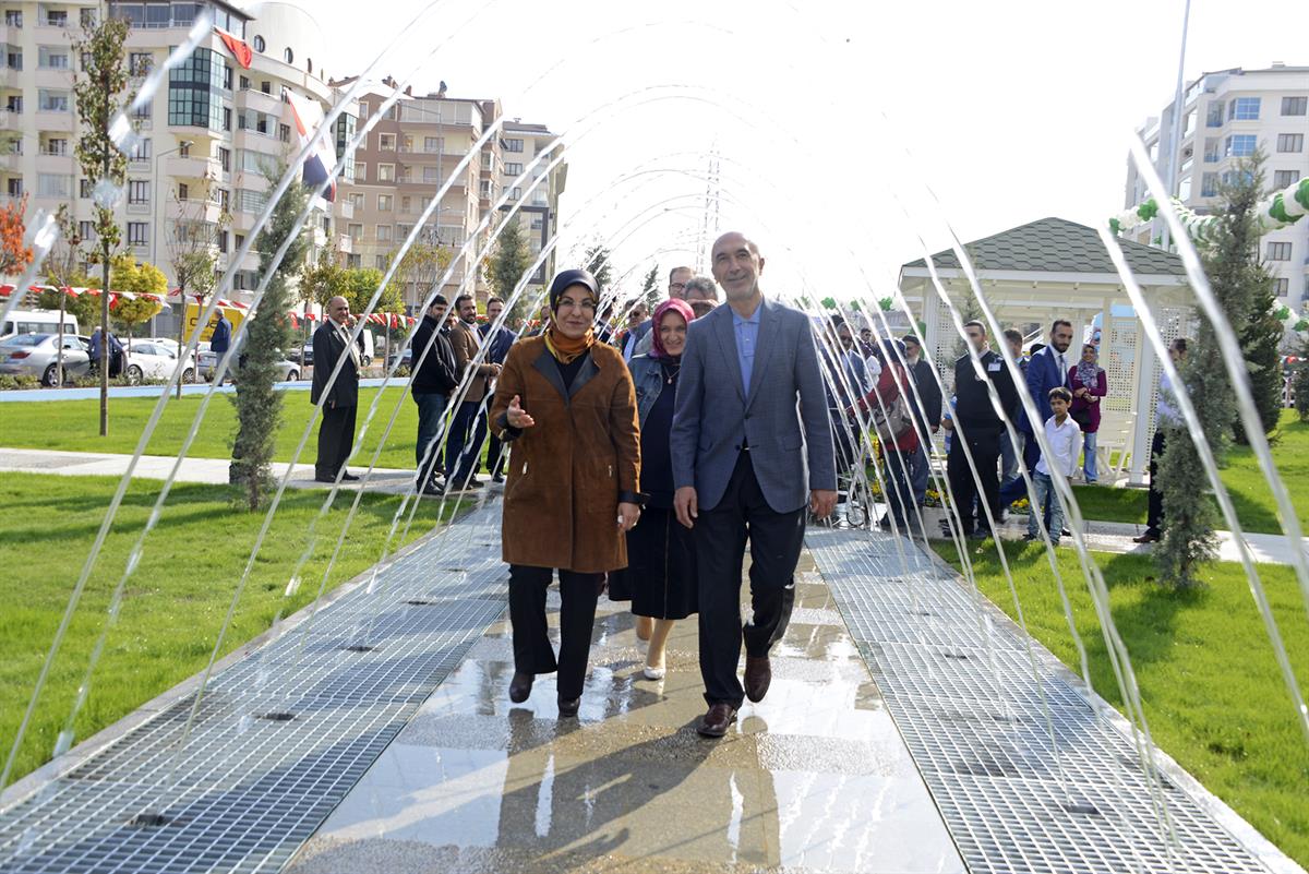 Şehit Erol Olçok Parkı hizmette