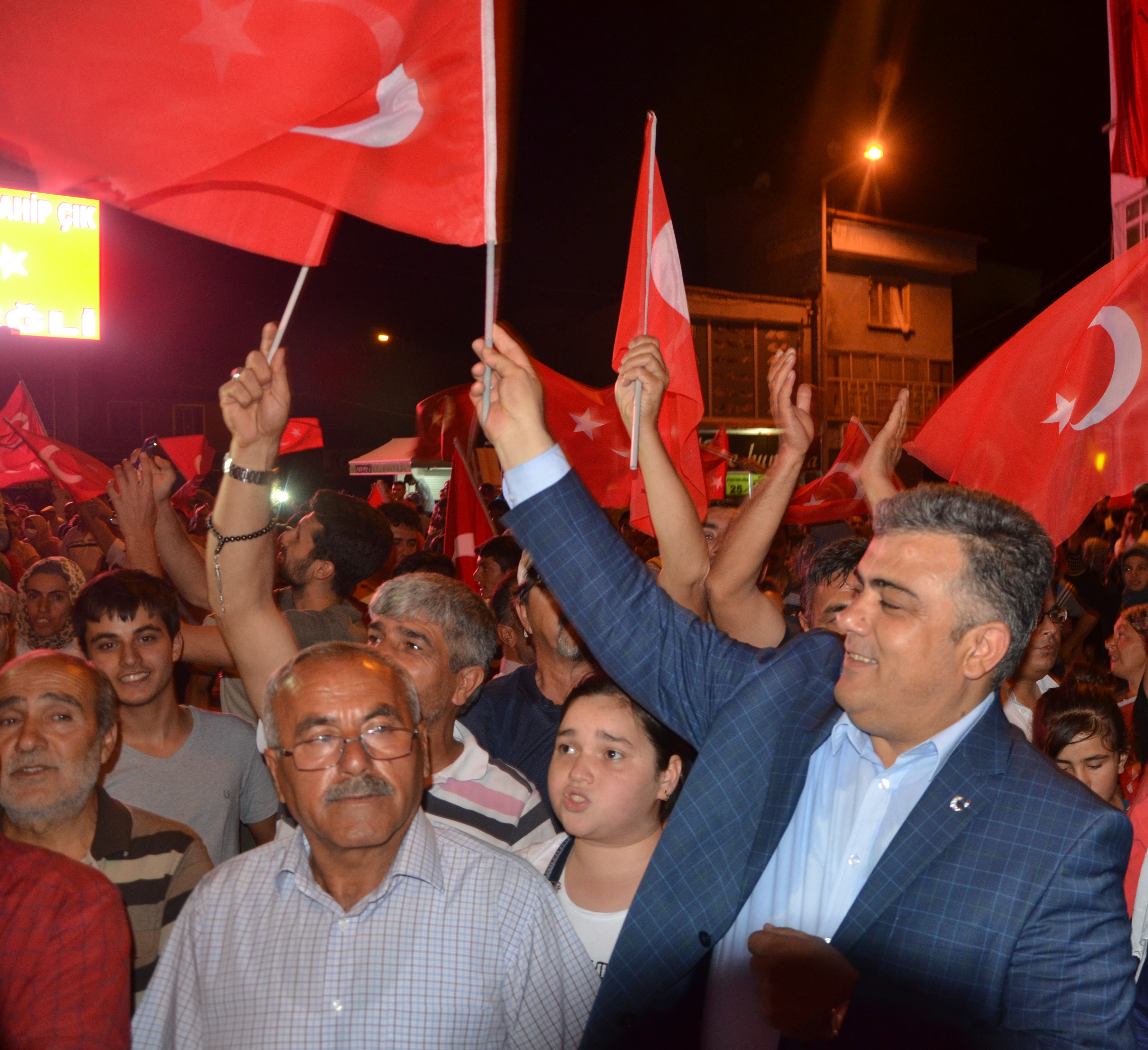 Başkan Özgüven'den Cumhuriyet Mesajı