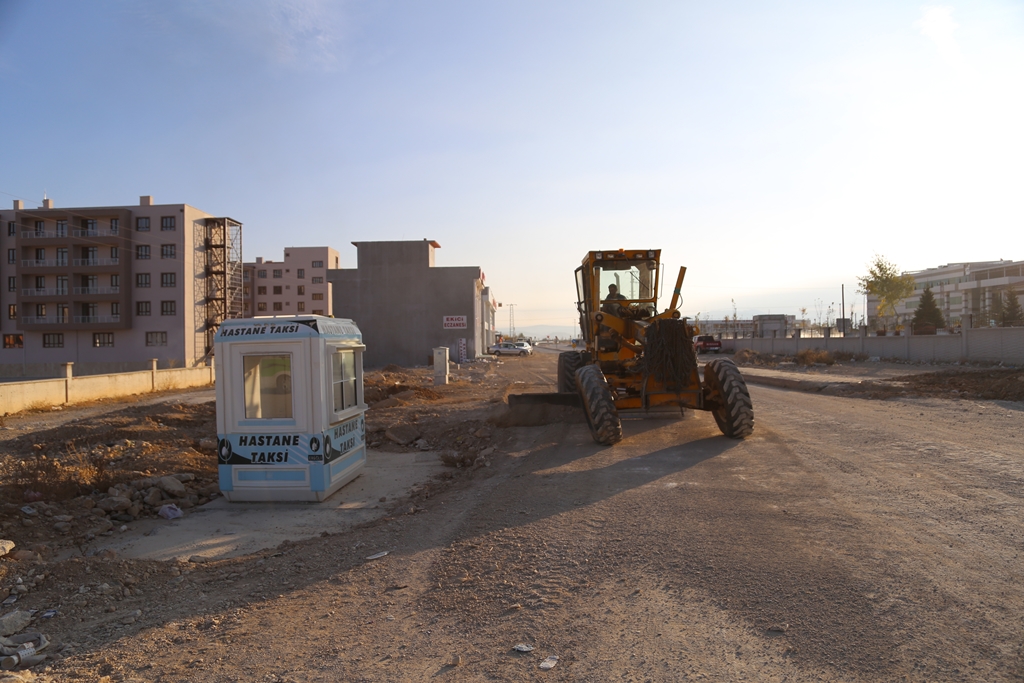 Caddeler Baştan Aşağı Değişiyor