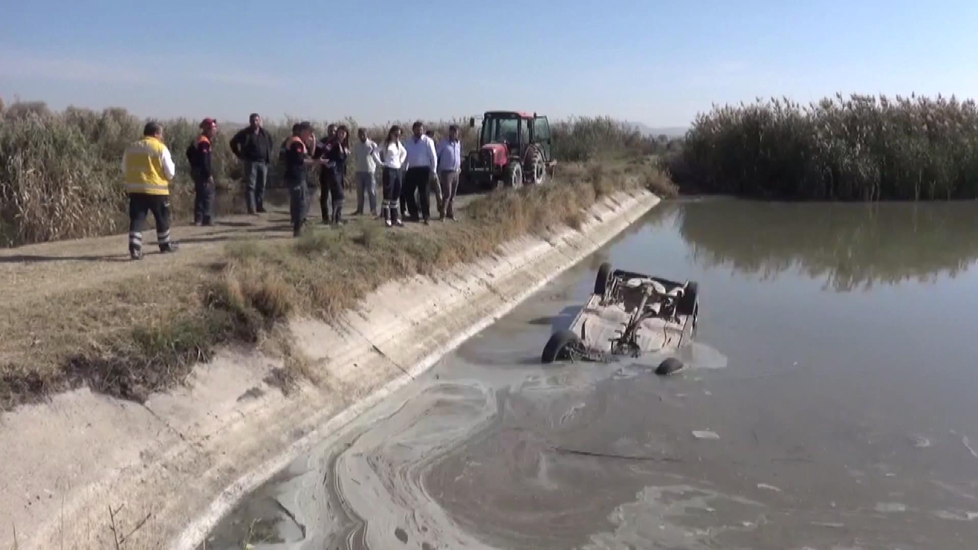 Çalınan Otomobil, Atık Su Kanalında Devrilmiş Olarak Bulundu