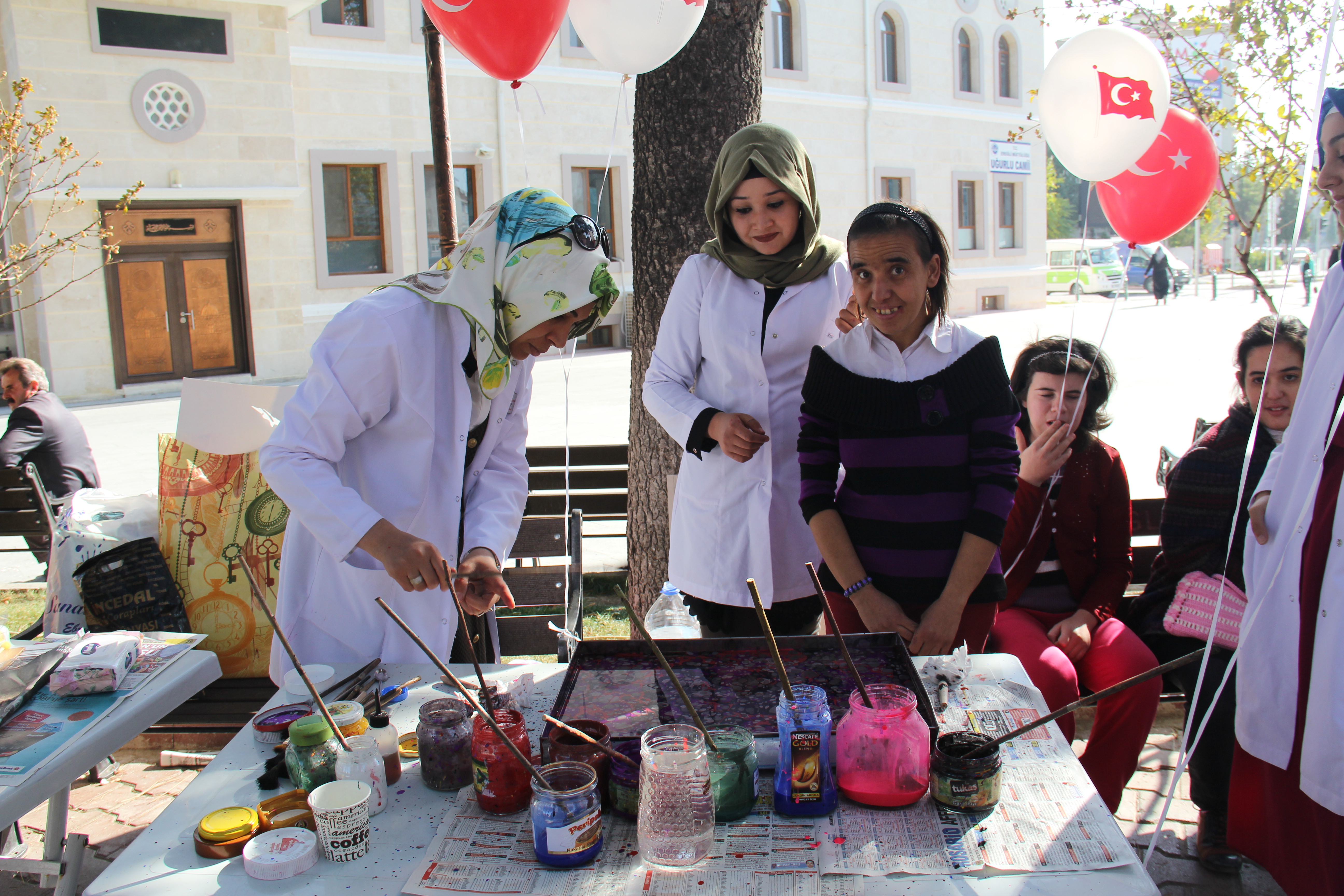 Sanatsız Kalan Bir Milletin Hayat Damarlarından Biri Kopmuş Demektir!