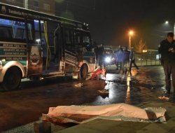 Minibüsün altında kalan Suriyeli öldü