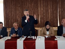 Başkan Akyürek Muhtarlarla “Meram”ı Konuştu
