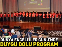 İşitme Engelli Arkadaşları İçin İşaret Dilini Öğrendiler ve Bir Şarkıya da Klip Çektiler