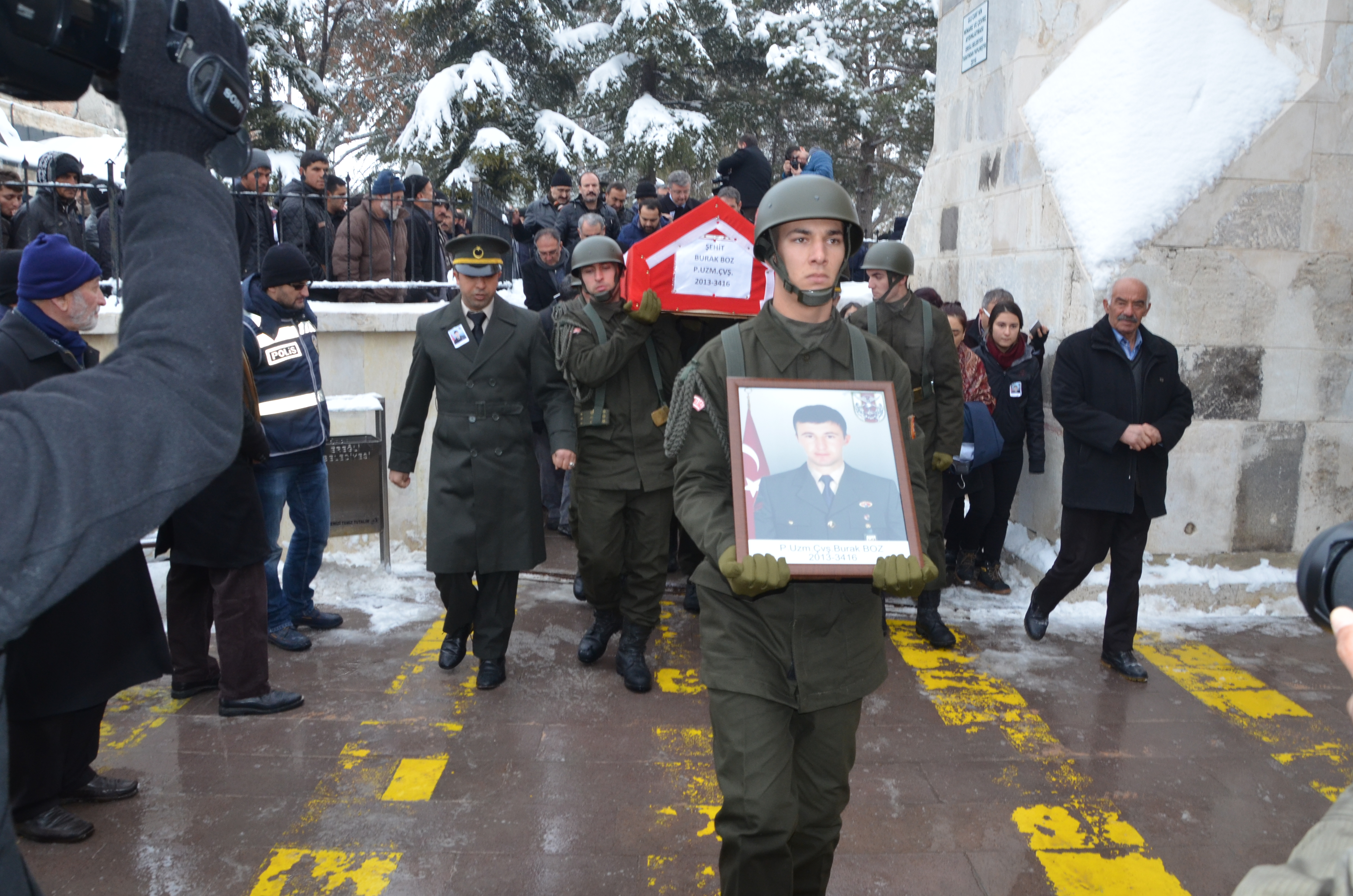 Şehit Burak Boz’u Ereğli’de 10 Bin Kişi Son Yolculuğuna Uğurladı